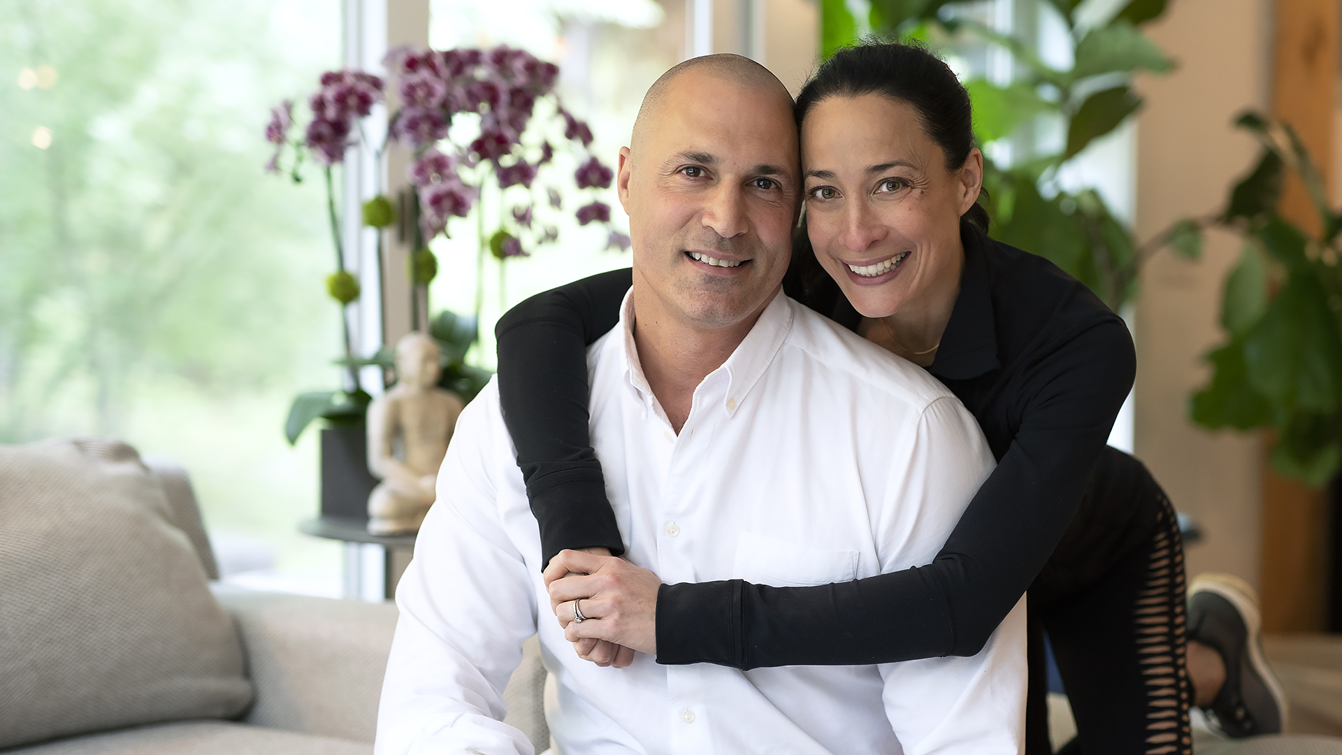 Celebrity Homes Unlocked