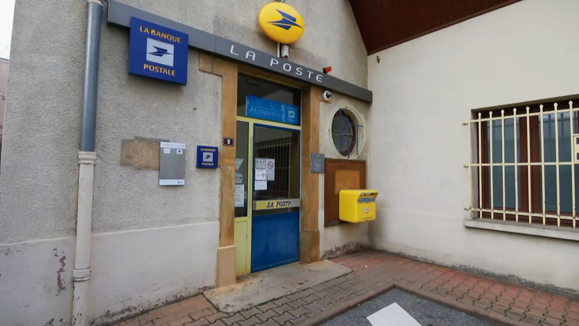 La Poste, une logistique XXL