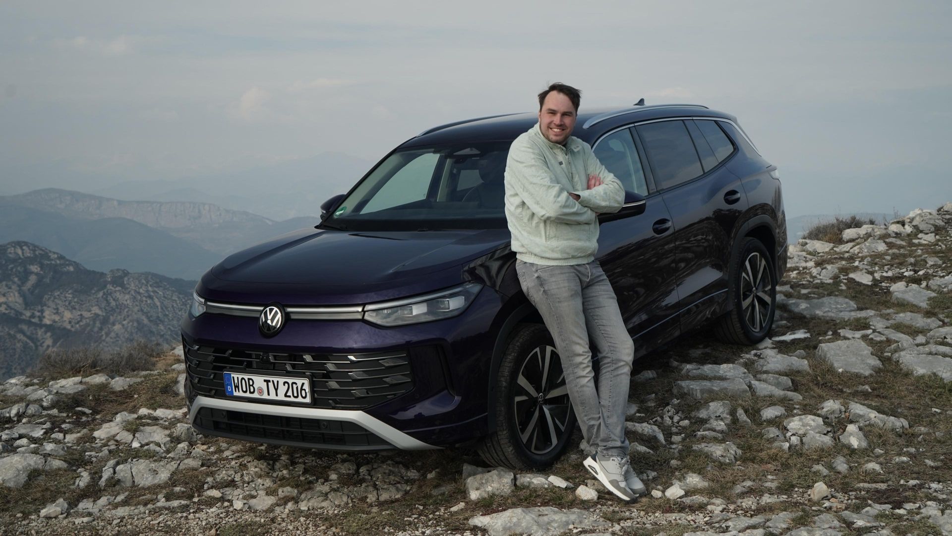 VW Tayron: Noch ein SUV von Volkswagen? | „langer Tiguan“ im Platz-Test | Motorvision