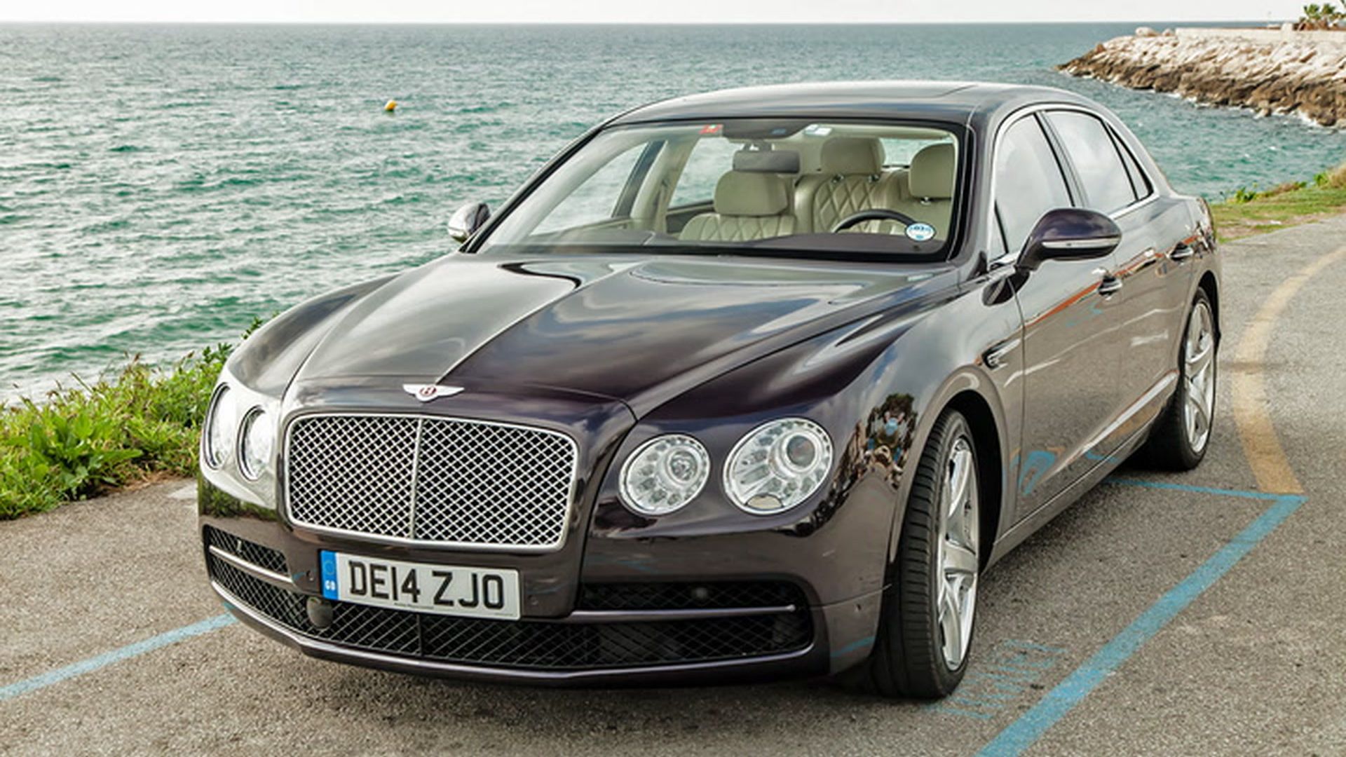 Bentley Flying Spur V8