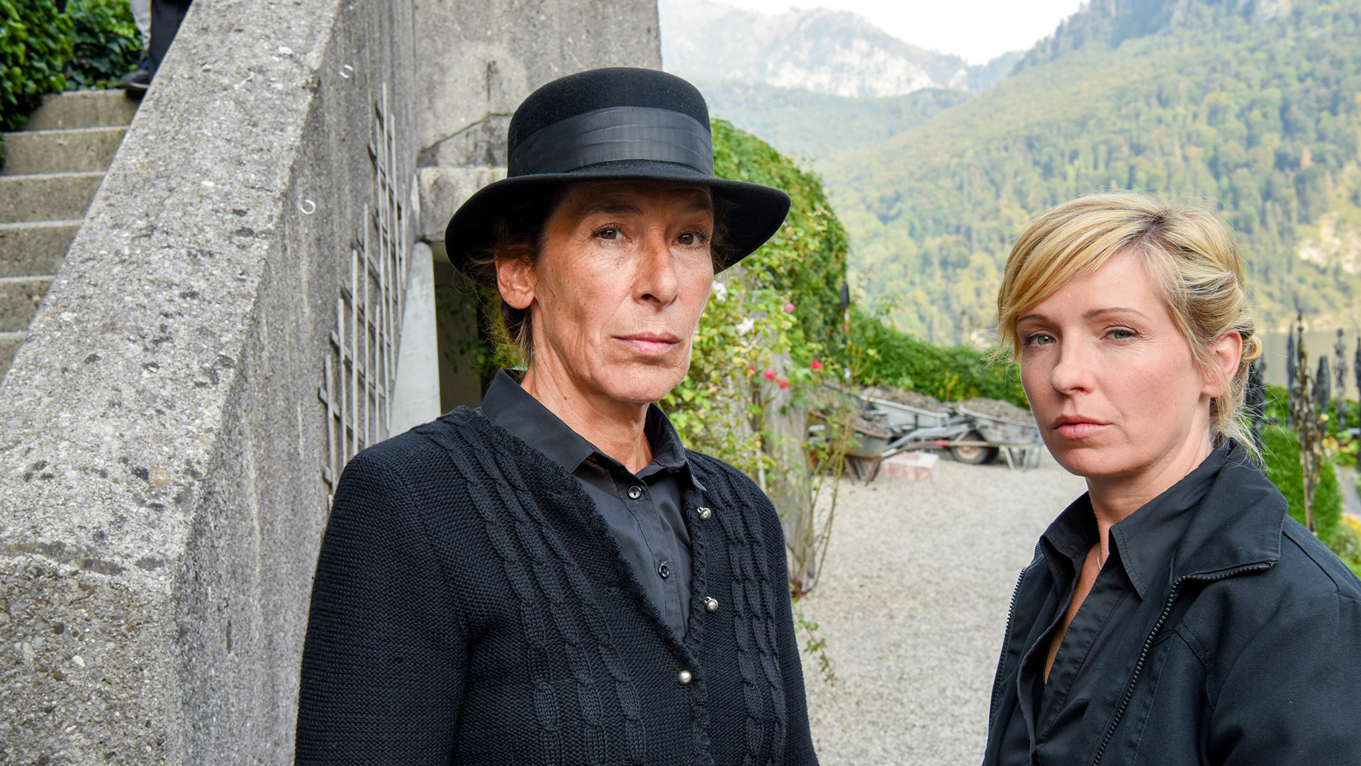 Vier Frauen und ein Todesfall