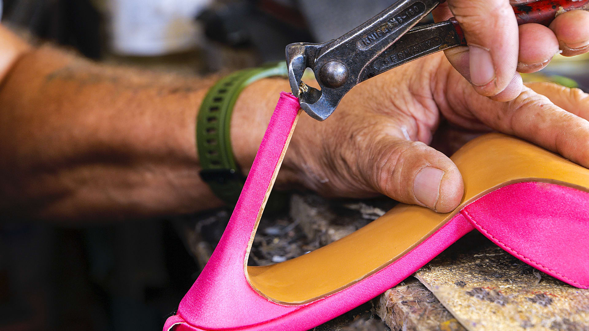 Calzado bricolaje creativo: Mejora tu calzado