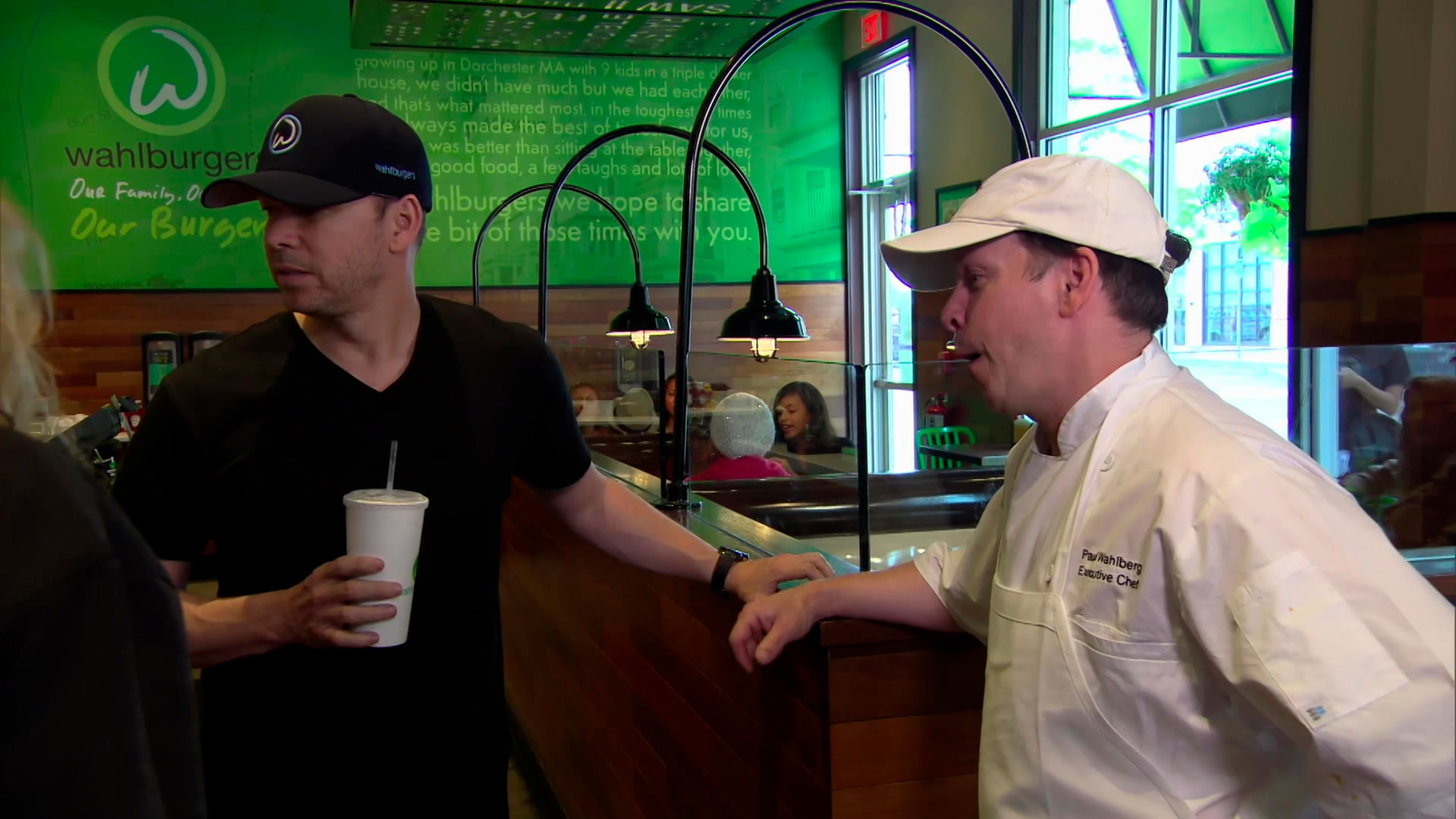 Wahlburgers