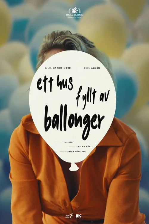 Ett hus fyllt av ballonger