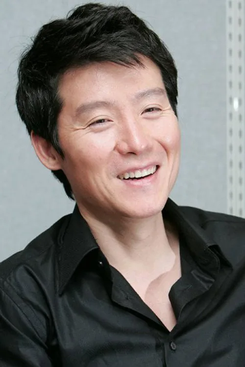 이현우