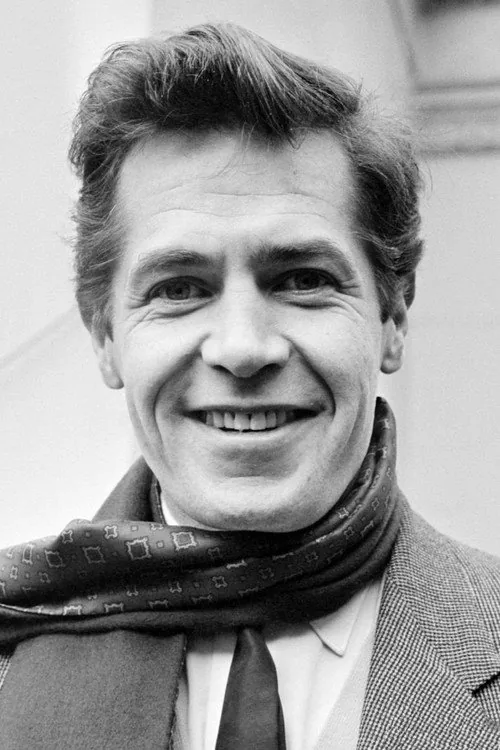 Derek Waring
