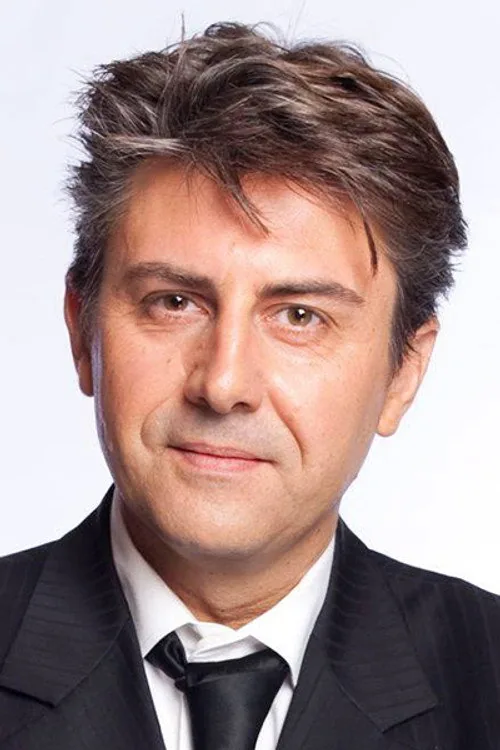 Simon Palomares