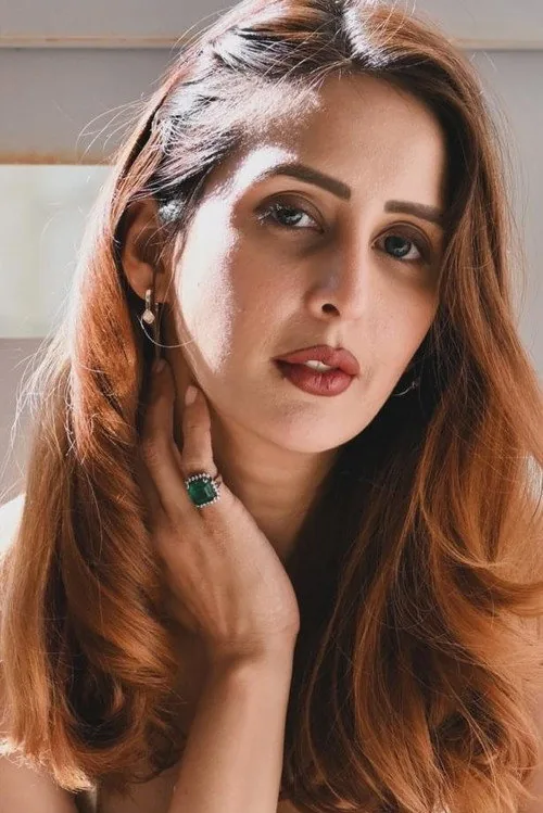 Chahat Khanna
