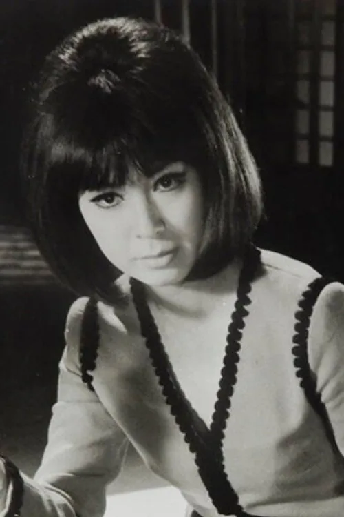 八代万智子