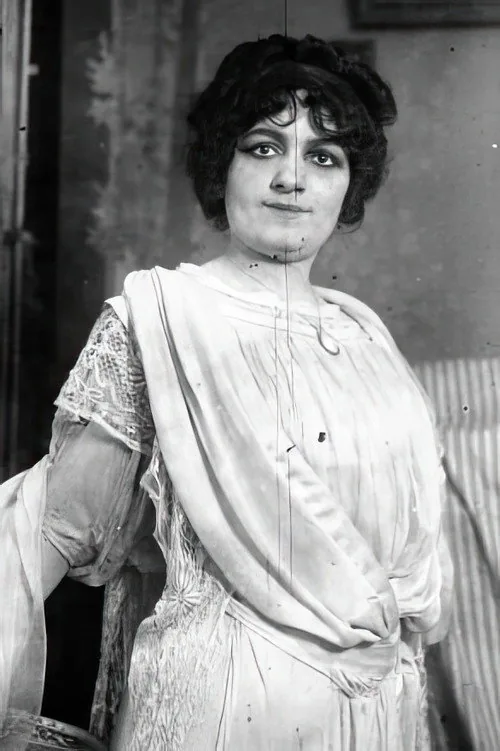 Madeleine Roch