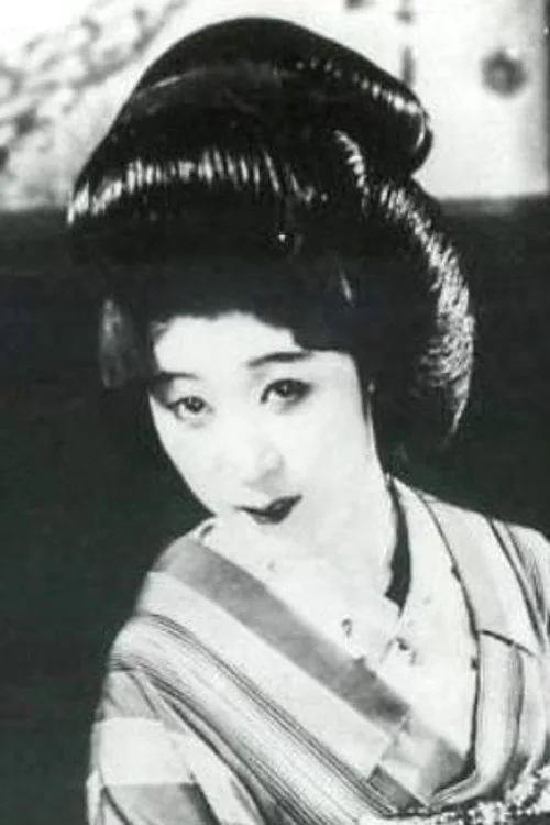 生野初子