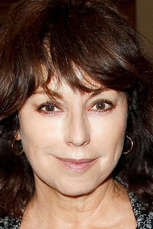 Julie Arnold