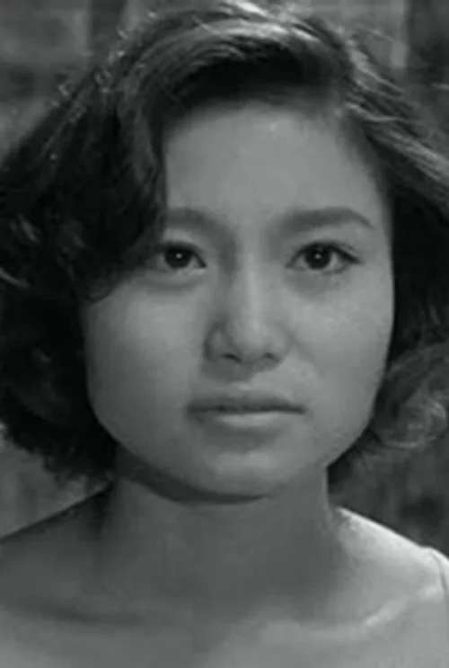 Shinako Nakagawa