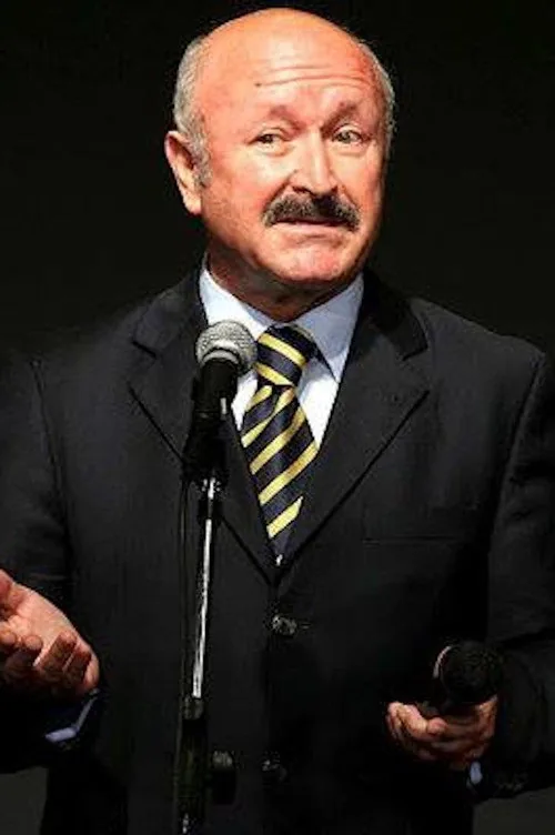 Bujar Kapexhiu