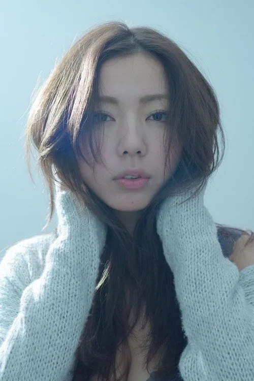 黒木桃子