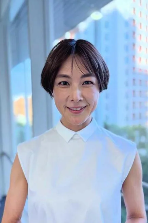 萩野志保子