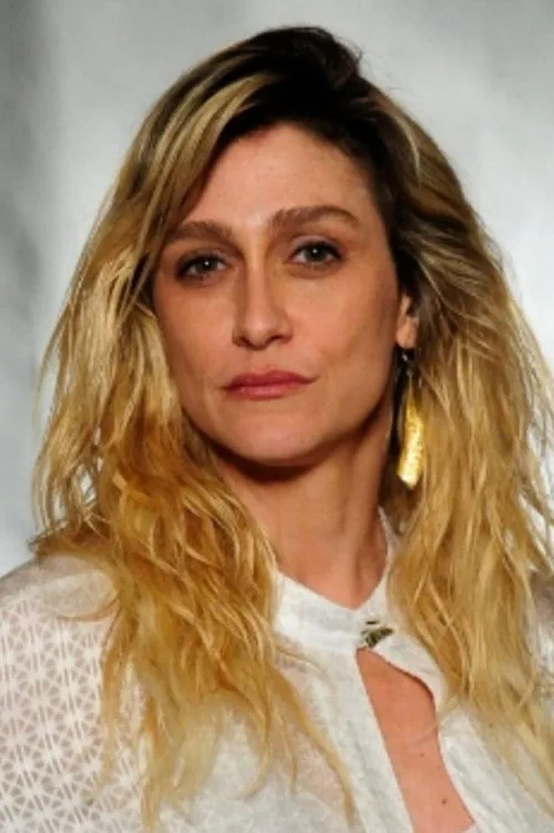 Amora Mautner