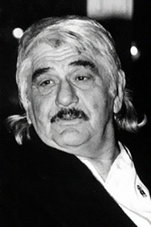 Олег Хабалов