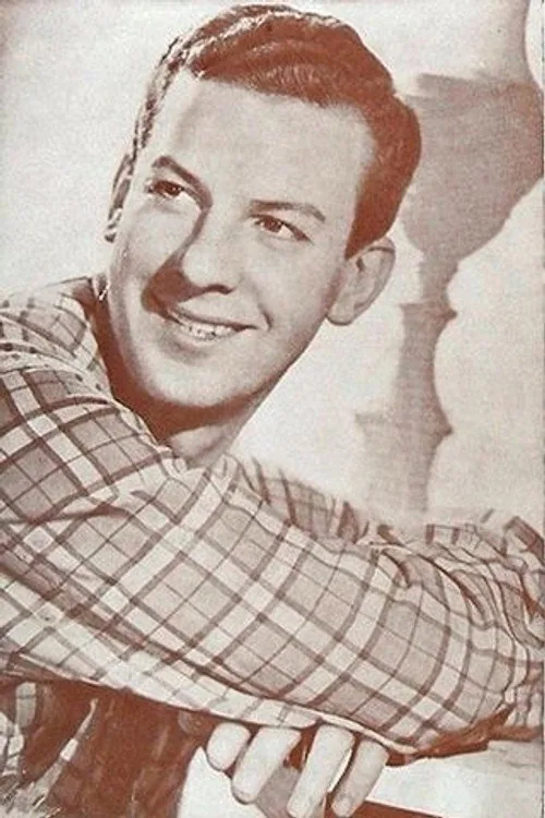 Mariano Mores