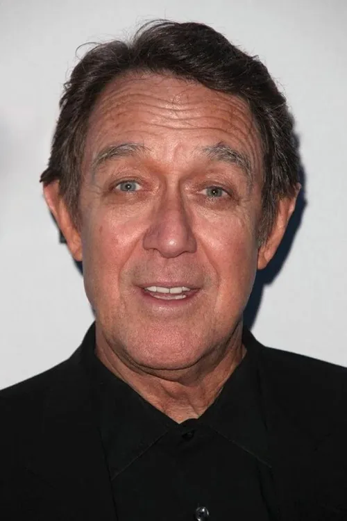 Larry Pine