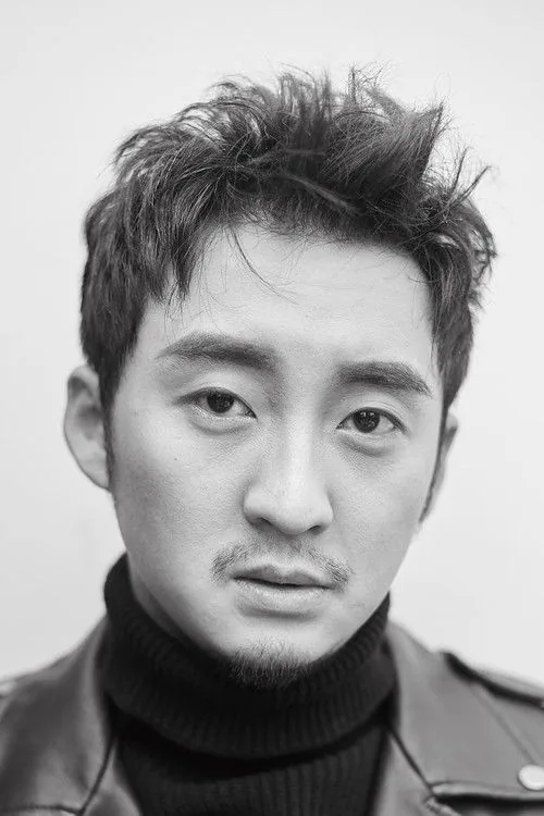 Elton Tang