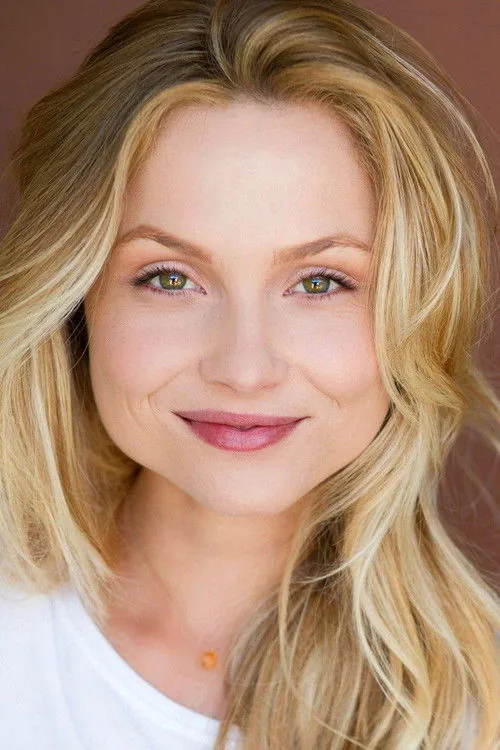 Kristi Lauren