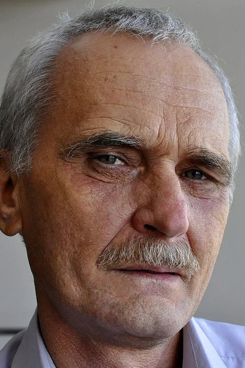 Vaqif Azəryar