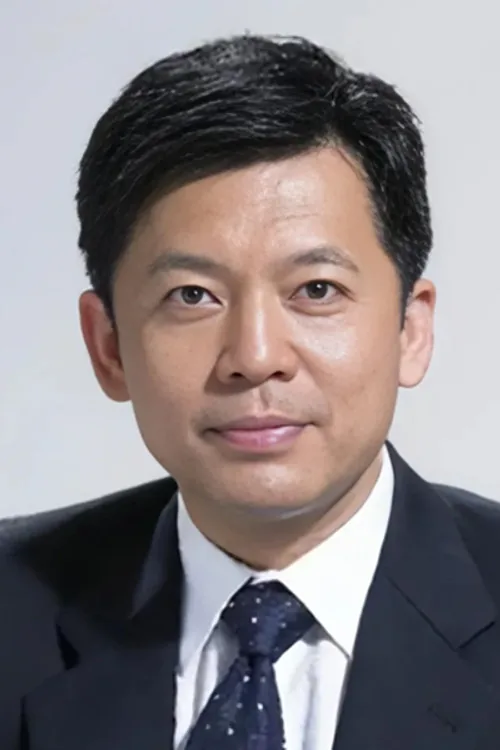 何政军