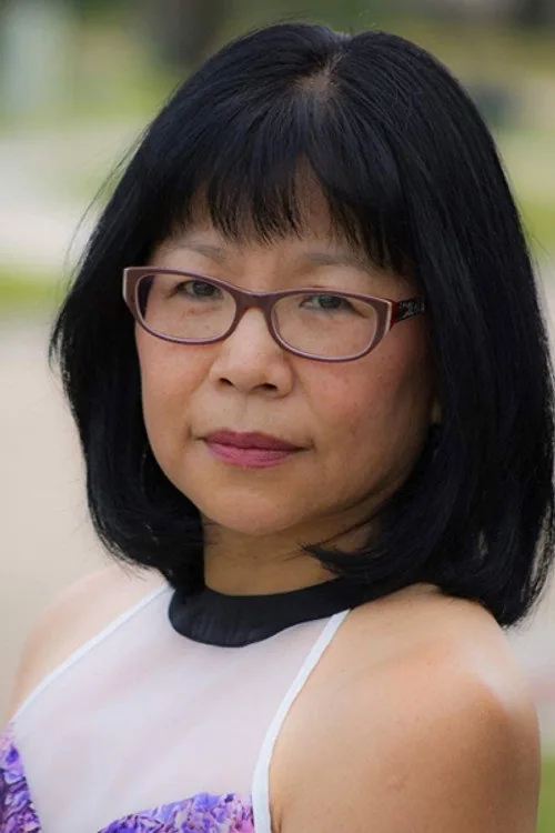 Tsi Chin Li-McCall