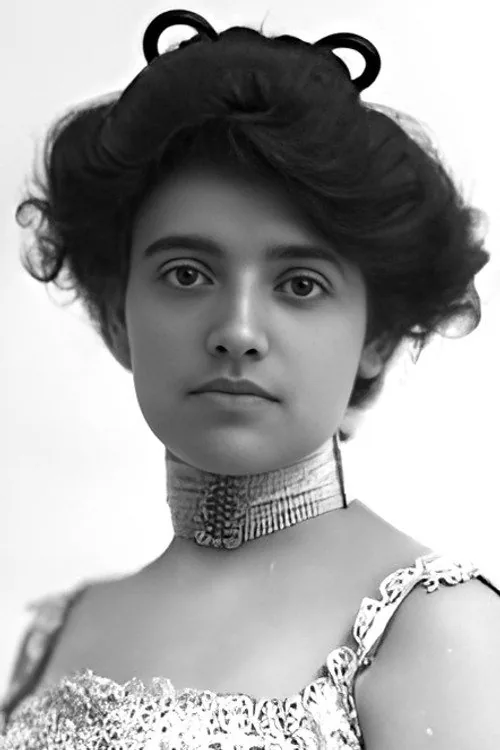 Bijou Fernandez