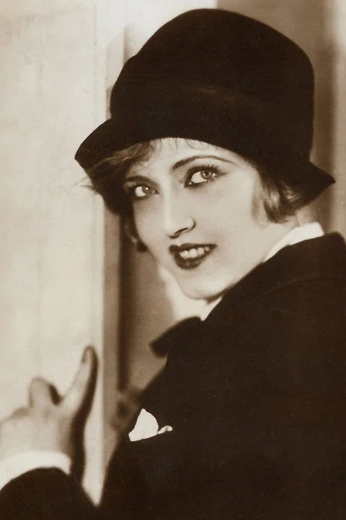 Dolly Grey
