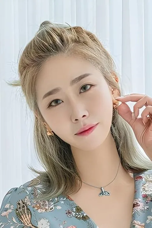 민정 故