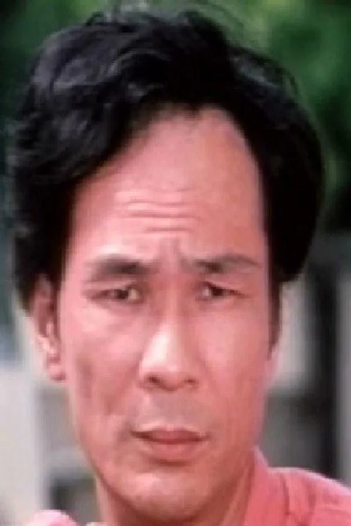 梁龍