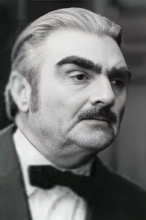 М. Павлюченко