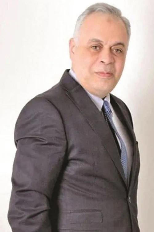 أشرف زكي