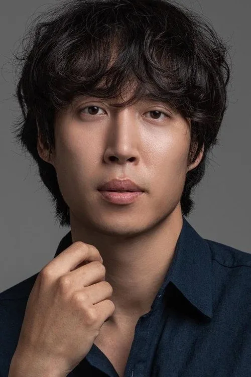 이경욱