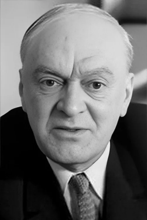 Леонид Макарьев