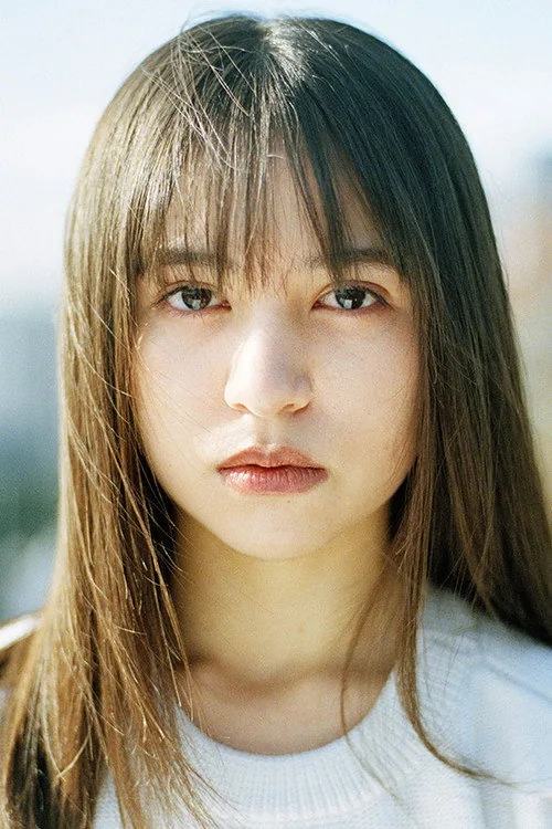 松木エレナ