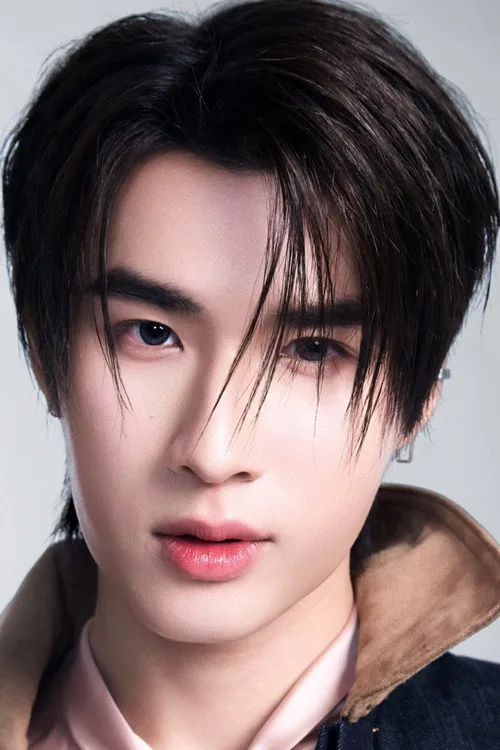ธนธร เสนางคนิกร