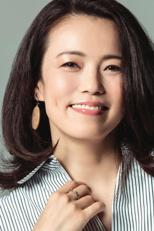 彩吹真央