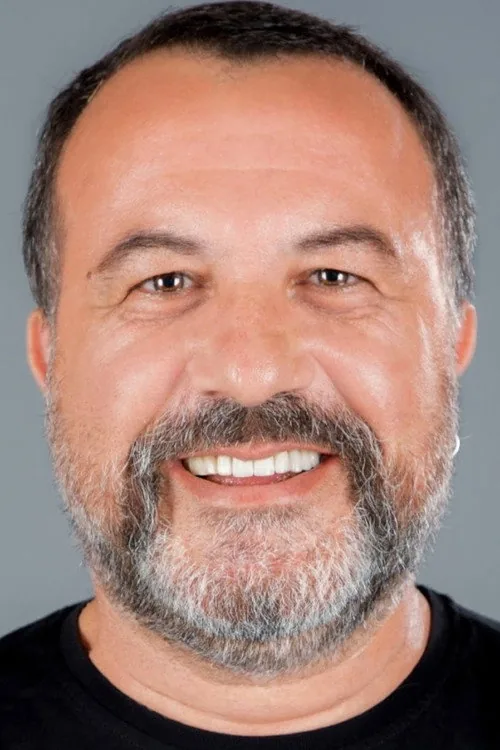 Okay Şenol