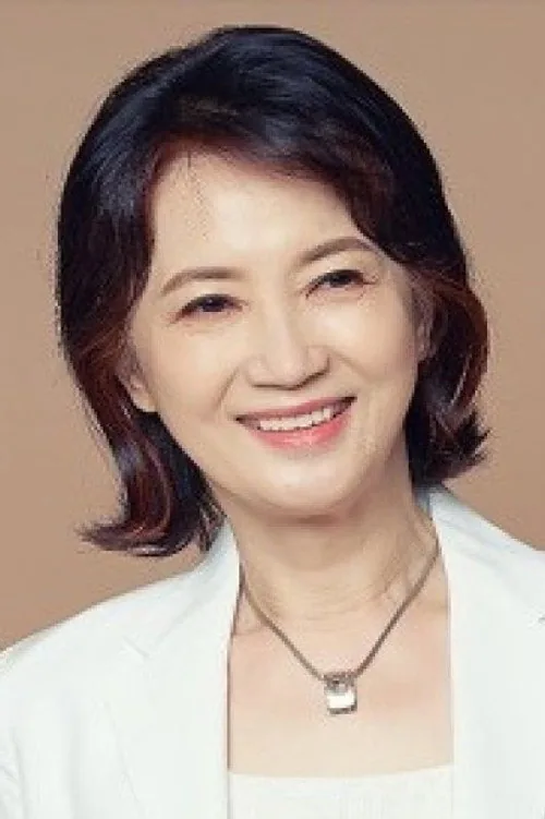 Hong Yoon-hee