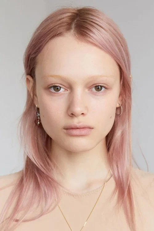 Simona Kust
