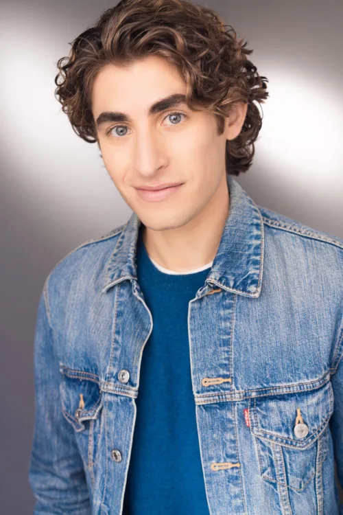 Adam Santa Cruz