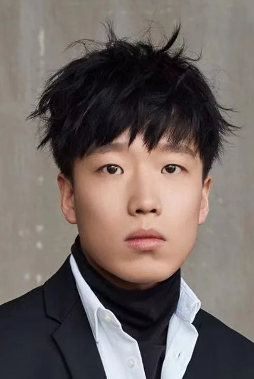 李伟龙