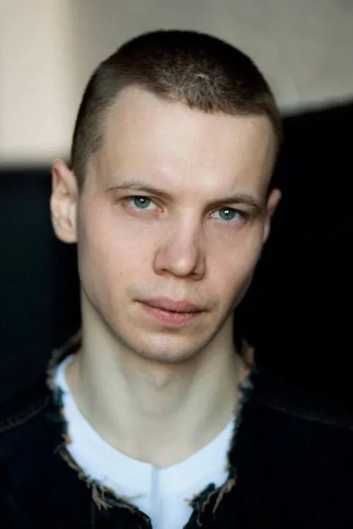 Антон Артемьев