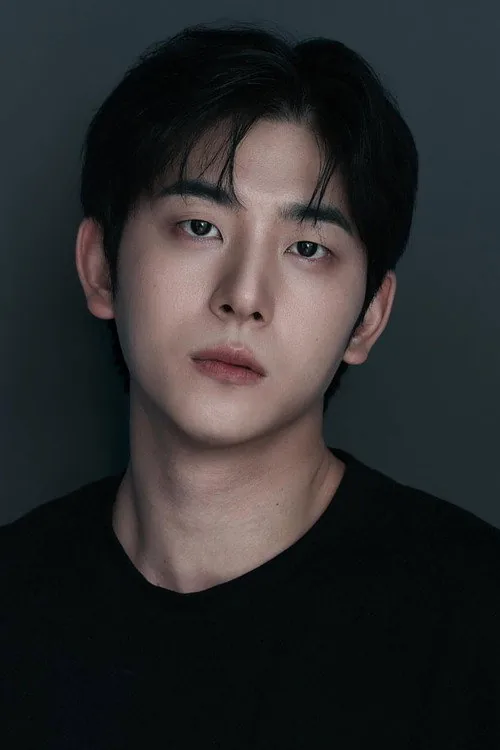 신용석