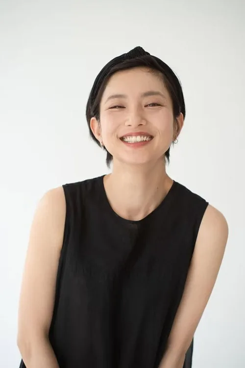 小島彩乃