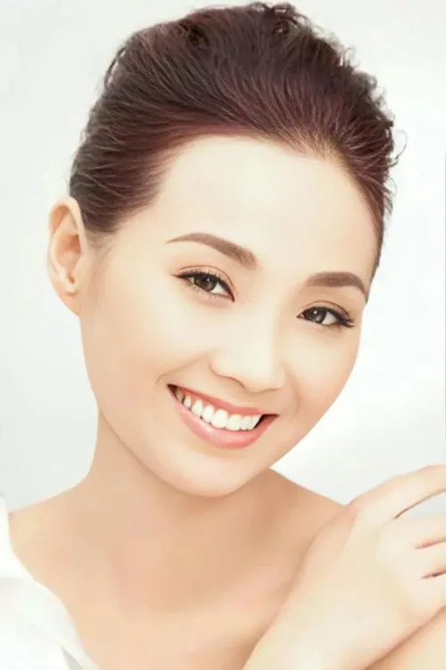 Maple Hui Chau-Yi