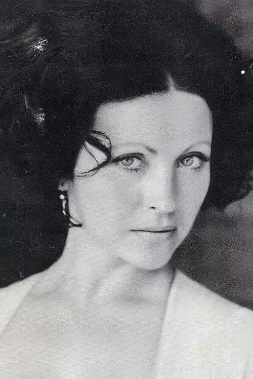 Алла Майкова